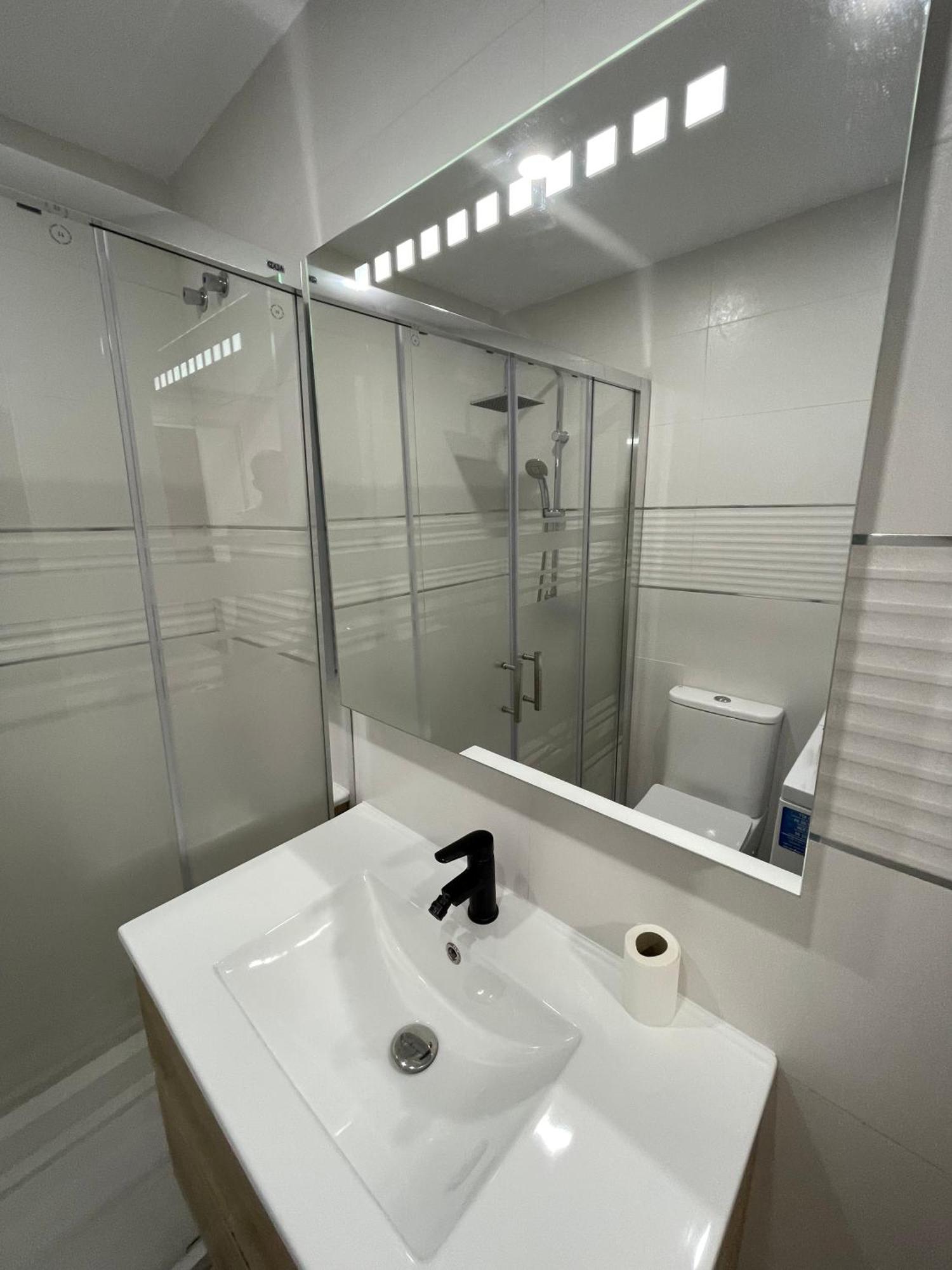 Resitur Luxury Suit 6 เซบีญา ภายนอก รูปภาพ